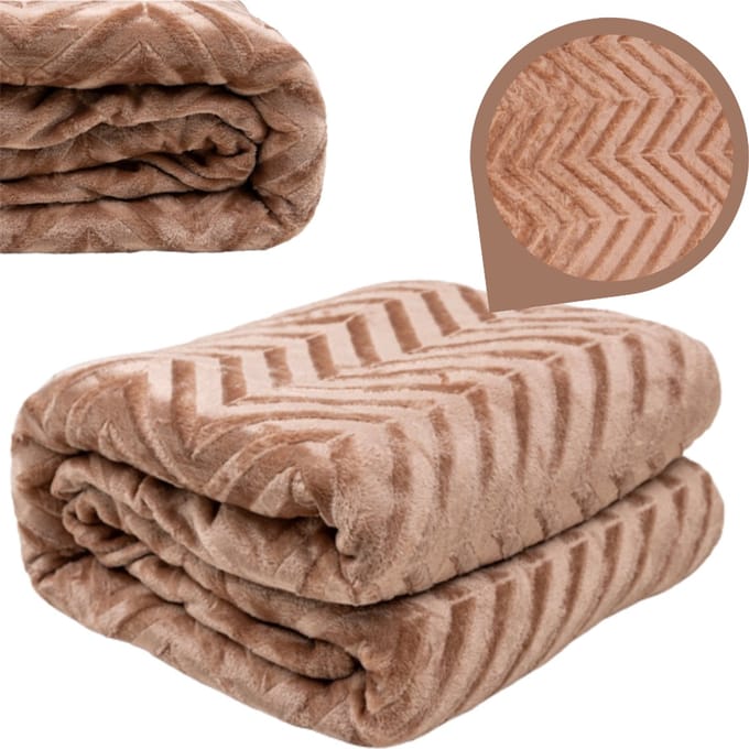 More&Deco - Dekenkleed - Cuddly - 200x220 cm - Bruin - Polyester