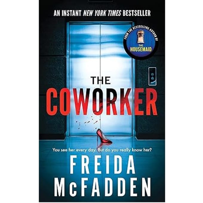 La Collègue par Freida McFadden Livre de poche 9781464221347