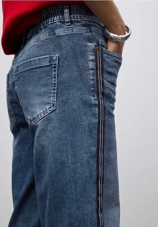Jeans met gallonstrepen