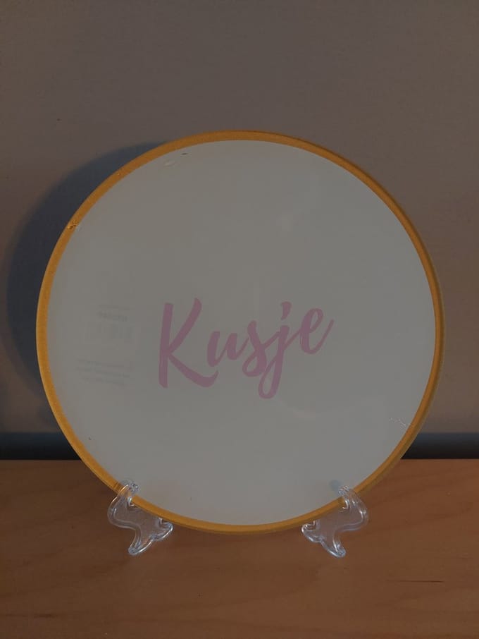 leuk bordje met de tekst : kusje