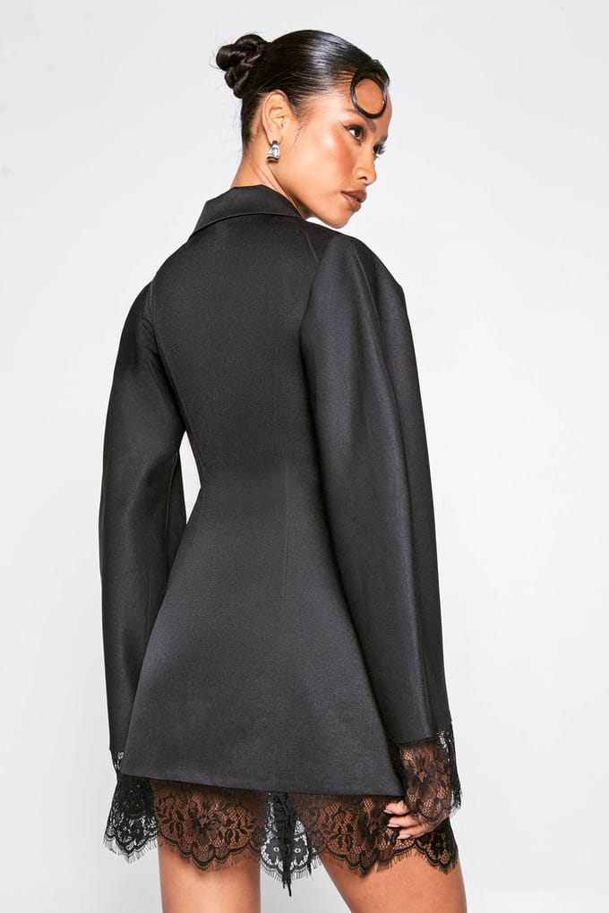 boohoo Dames Gestructureerde Blazer Jurk met Kanten Zoom | Black | Maat: 12