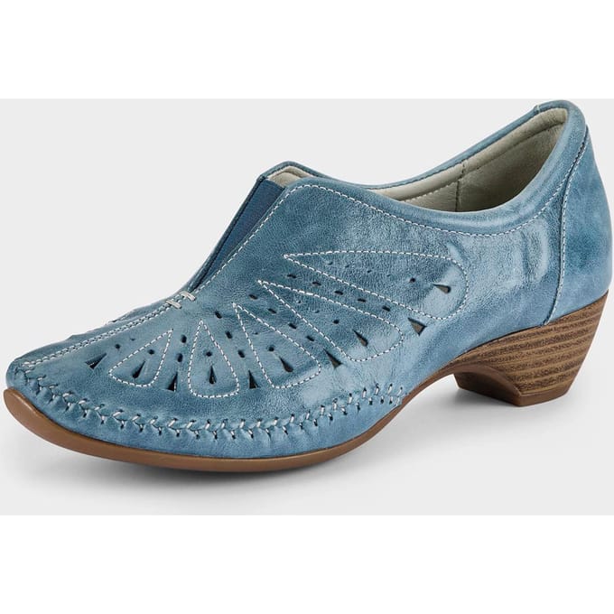 Pumps van geperforeerd leer - blauw - Gr. 36 van Goldner Fashion