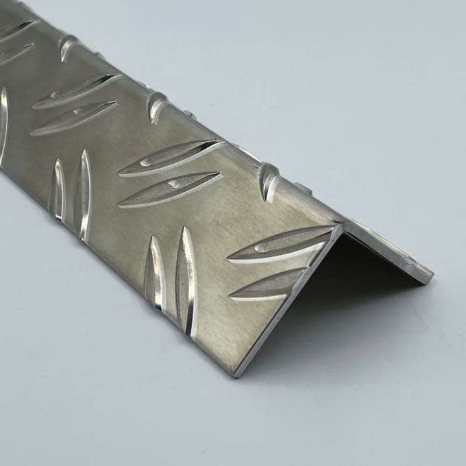 Hoekprofiel Tranenplaat - 2 Traans - Dikte: 1,5/2mm - 1,5/2mm, 50x50mm, 1000mm