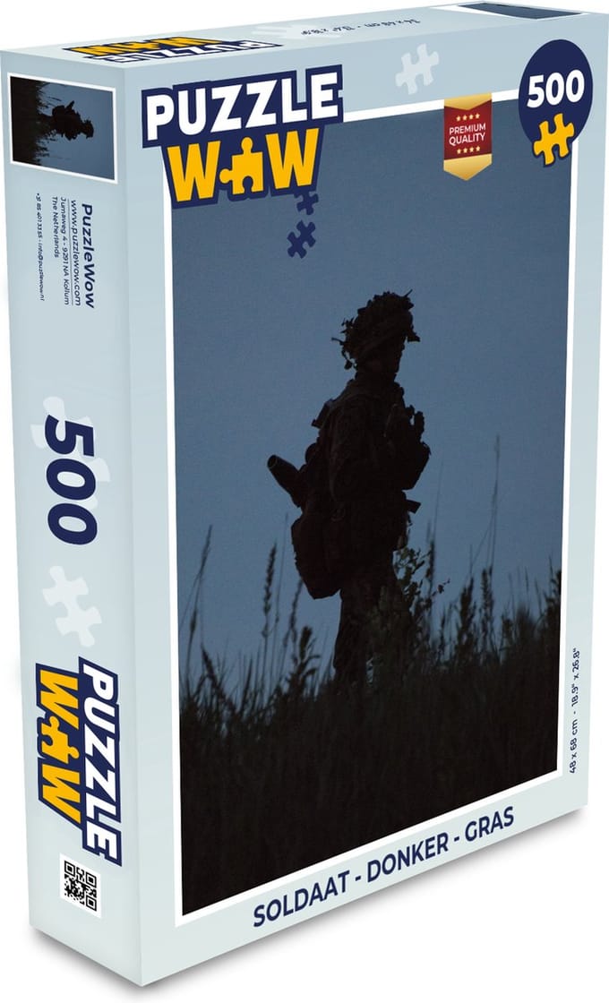 Puzzel Soldaat - Donker - Gras - Legpuzzel - Puzzel 500 stukjes