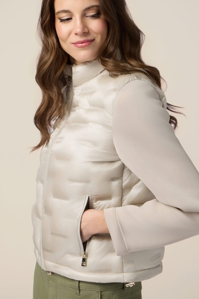 Oltre Lightweight Combined Boxy Down Jacket Beige Taglia: 44 | Gilet Outlet | Donna | Marrone