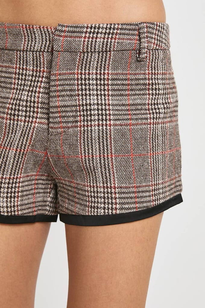boohoo Dames Wool Look Check Micro Short | Chocoladebruin | Maat: 42