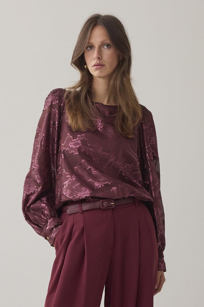 2s3386-12340 Top Shiny jacquard