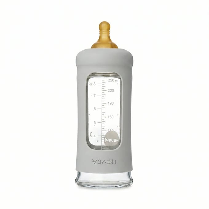 HEVEA - Glazen Fles - Brede Hals 250ml - Met Sleeve - Gorgeous Grey
