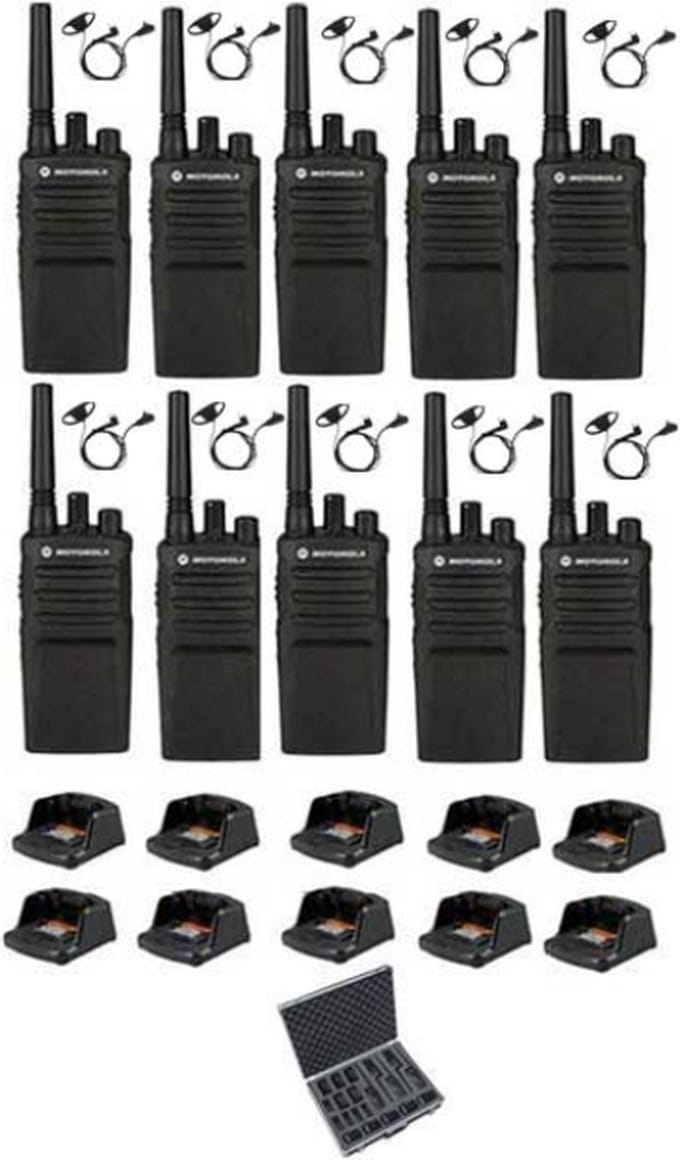Set van 10 Motorola XT420 UHF met D-shape oortje M1 2-Pins laders en koffer