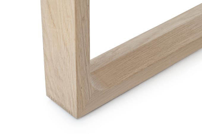Fritz Hansen Essay Tafel - eiken wit gepigmenteerd - 317 x 100 cm