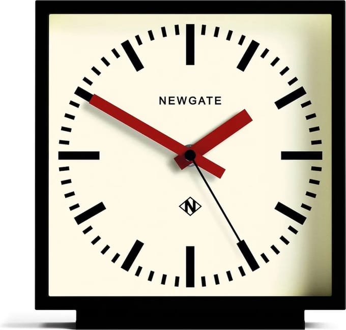 Newgate Amp Railway - Staande klok - Zwart met rode wijzers