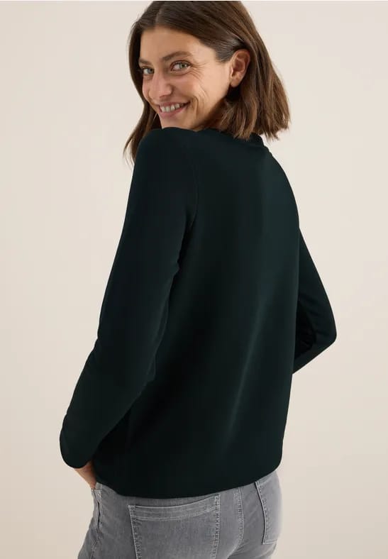 Sweater met borduursel
