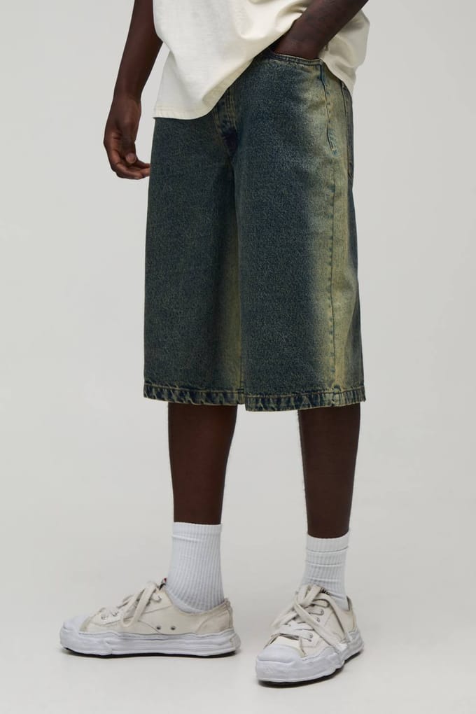 Longline Getinte Denim Jorts | Green | Size 28