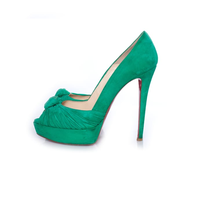 Muntgroene suède Greissimo pumps.