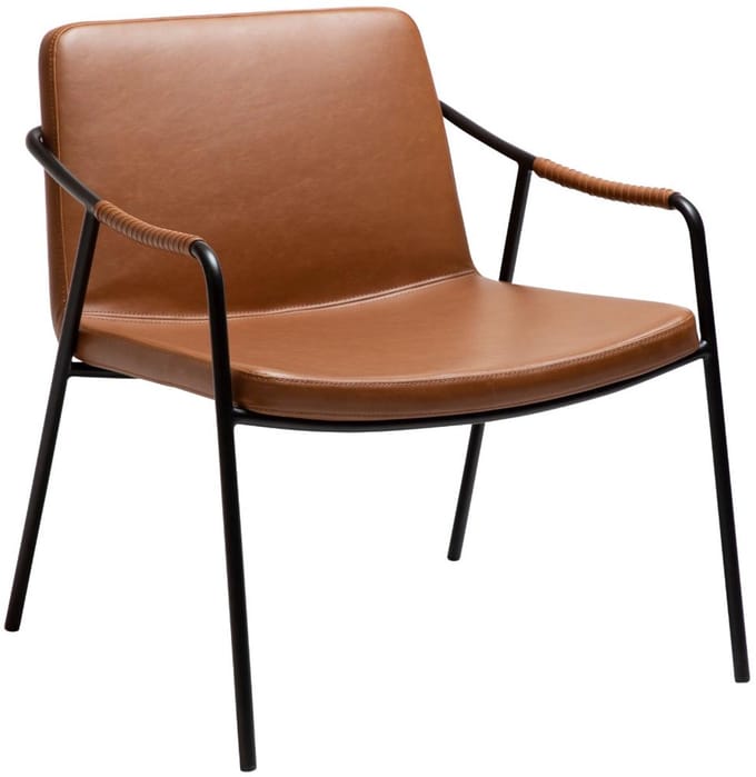 Boto Dan-Form fauteuil met armleuningen PU-kunstleer lichtbruin.