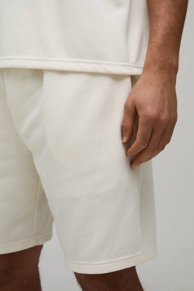 Relaxed Fit Waffle Shorts | Ecru | Size Small