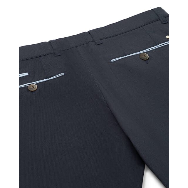 North.84 Chino 21282130
