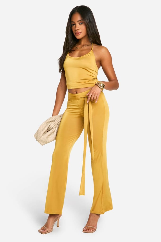 boohoo Dames Drape Detail Flare Trousers | Okergeel | Maat: 38