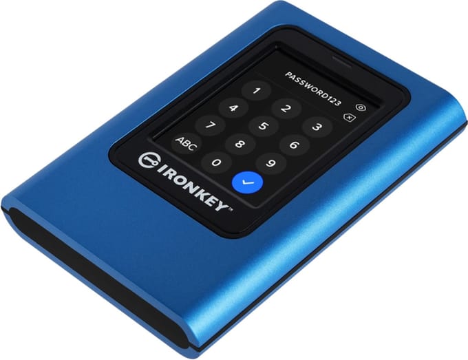Kingston IKVP80ES/3840G IronKey Vault Privacy 80ES 3,84TB Hardware-Encrypted SSD | USB-C | Password