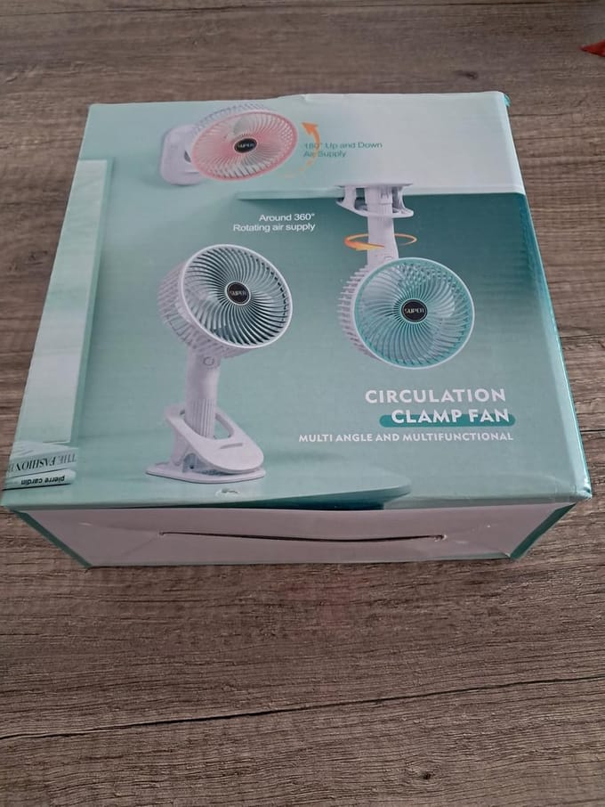 Tafelventilator Klem - Draagbare Ventilator - Persoonlijke Koeling - Verstelbare Helling - 12x16x20 cm - Groen