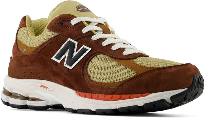 New Balance 2002R Unisex Sneakers - RICH OAK