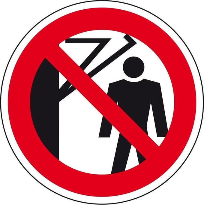 Niet achter draaiarm lopen sticker 400 mm
