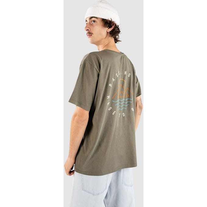 Passenger Escapism Recycled Cotton T-Shirt groen