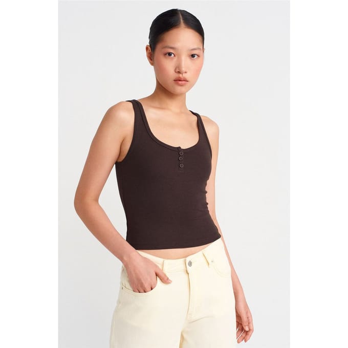 Slim Fit Crop Cami Blouse
