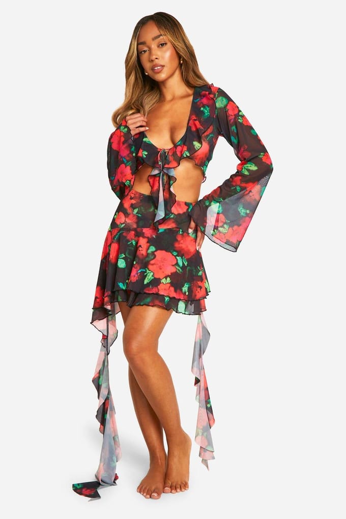 boohoo Dames Floral Ruffle Tie Front Beach Top | Black | Maat: Medium