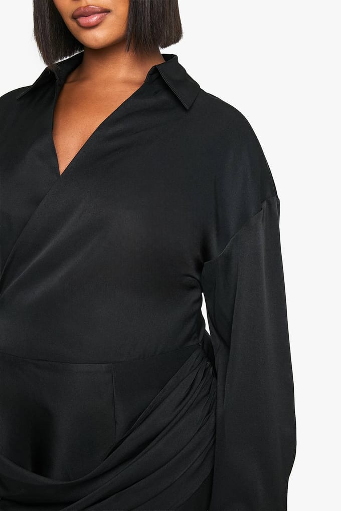 boohoo Dames Plus Wrap Shirtjurk | Zwart | Maat: 44