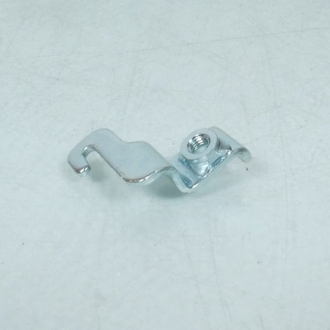 Steun veer rempedaal voor motor Suzuki 600 Bandit 43560-32C00