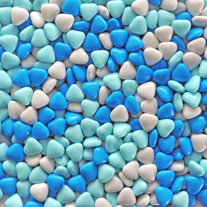Chocolade Dragee mini Hartjes BLAUW-wit- 500 gram doopsuiker love-chocolade