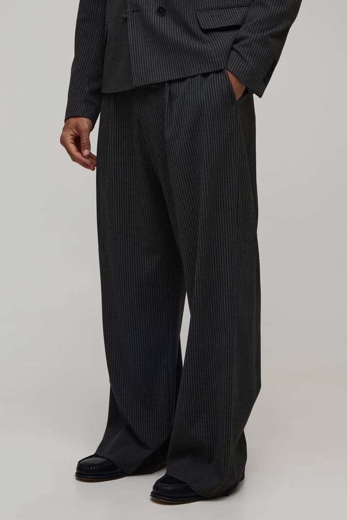 Gestreepte Wijde Pijpen Plooivoorkant Gesneden Pantalon | Charcoal | Size 32