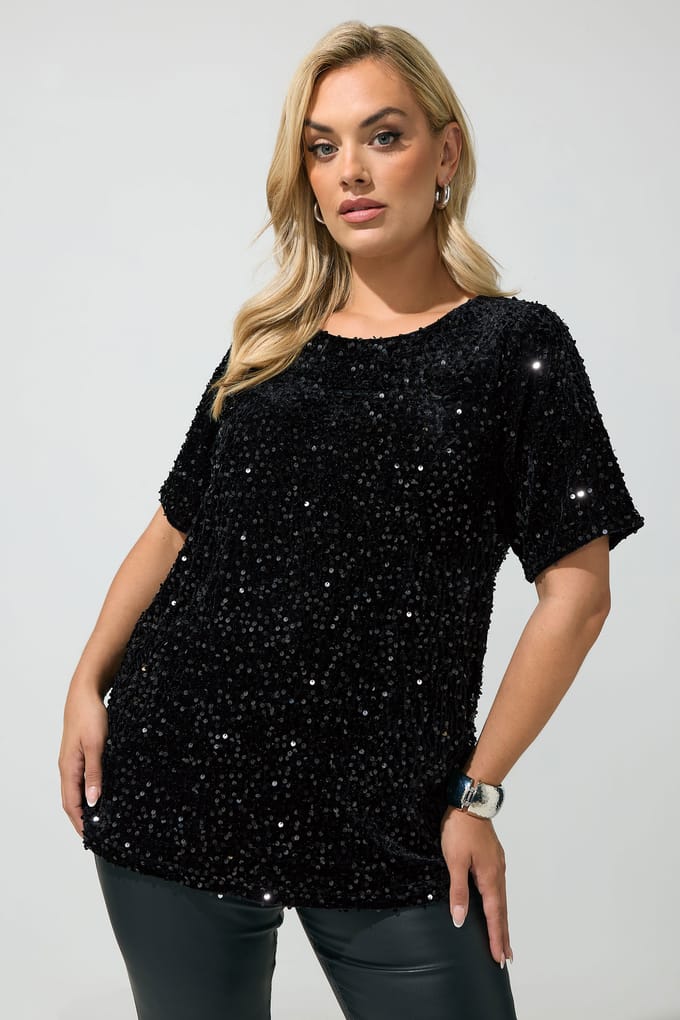 Yours London Zwart Fluwelen Tshirt Met Pailletten Size 48
