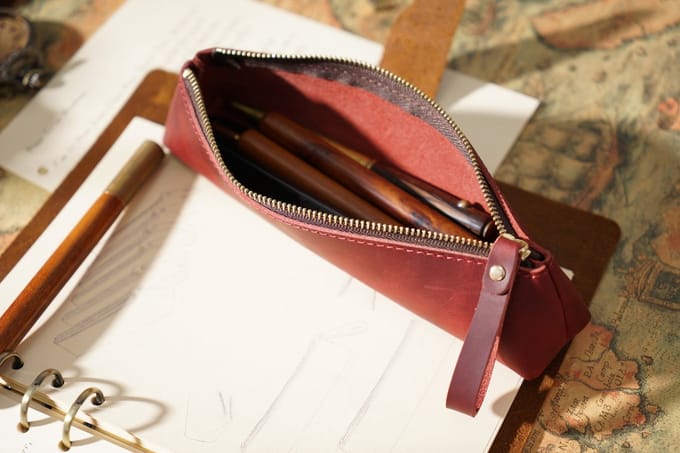 Pen Etui, Leer, Pennenzak Volwassenen, Geschikt voor minimum 15 Pennen - Rood
