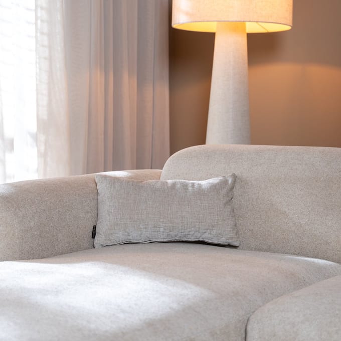 Bronx71® Sierkussen Evi chenille sand 25 x 45