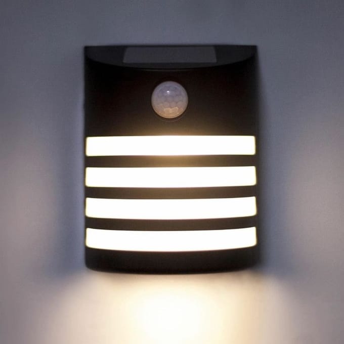 Solarlamp Wandlamp - Zwart - Bewegingsmelder - LED - Autonoom - IP44