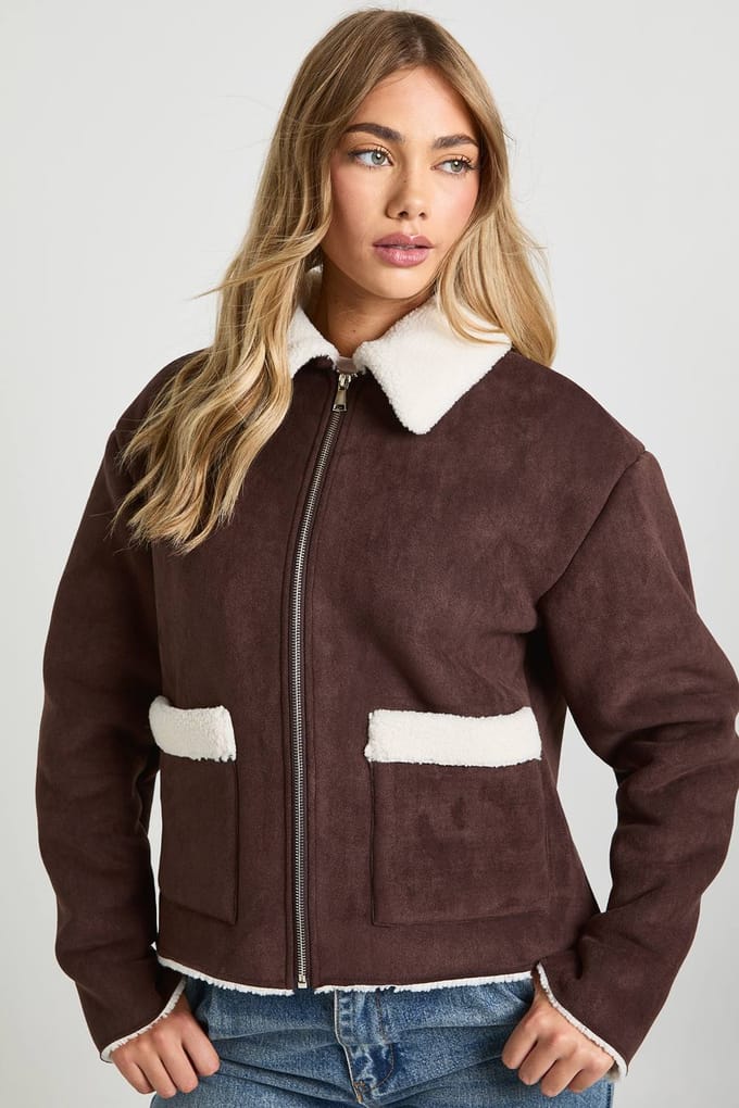boohoo Dames Teddy Trim Namaaksuede Aviator | Chocolate | Maat: 14