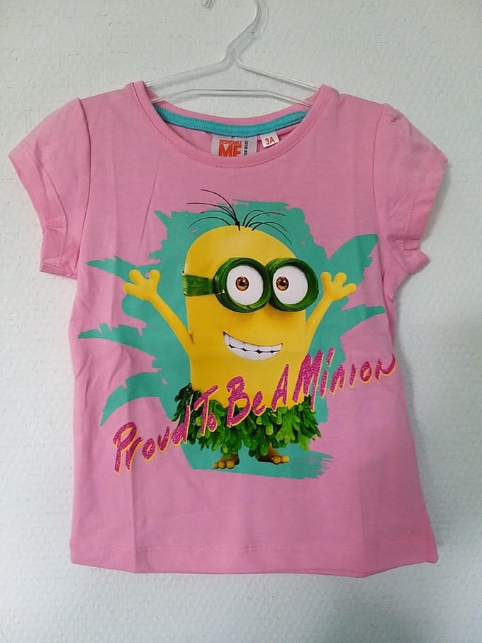 Minons t-shirt maat 104