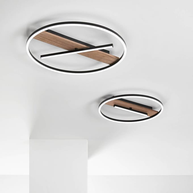 Luce Ambiente Design LED wandlamp Azimuth, Ø 50 cm, zwart/houtkleurig, metaal