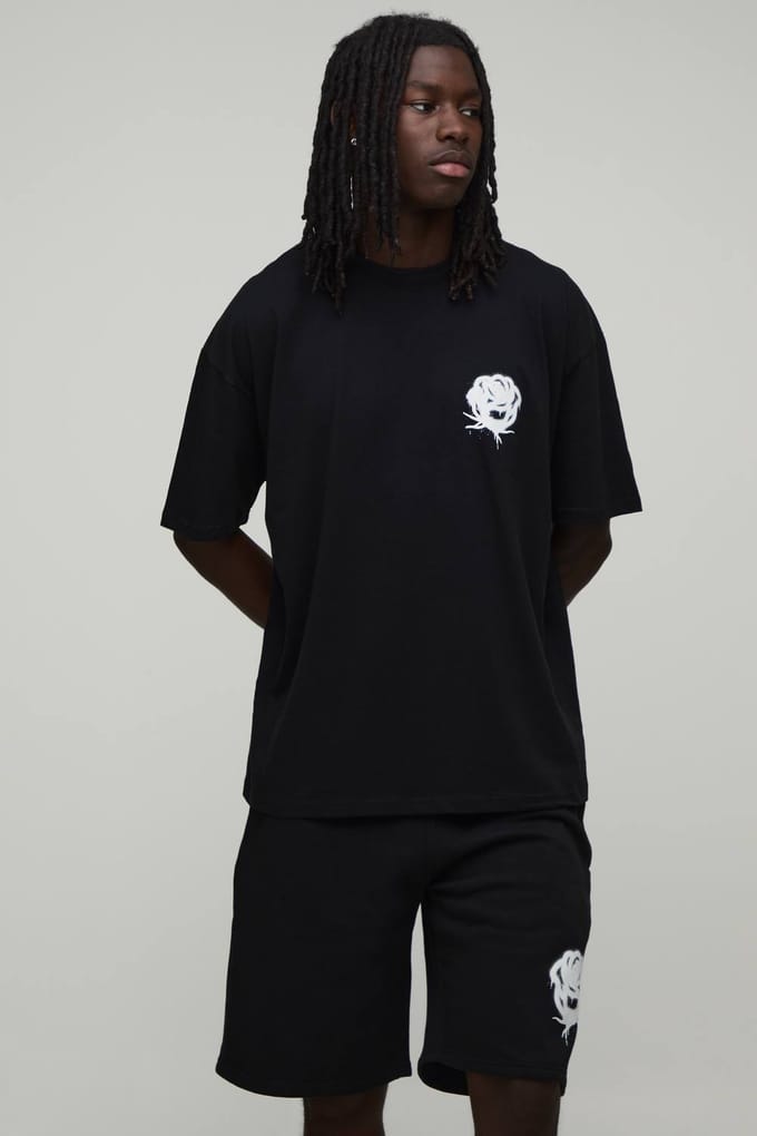 Oversized Graffiti Spray Roos T-shirt & Short Set | Black | Size Medium
