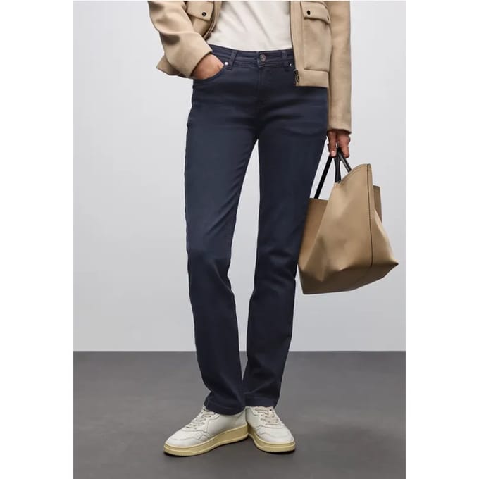 Straight Legs jeans