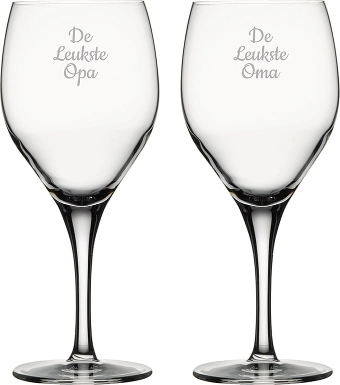 Gegraveerde Rode wijnglas 42,5cl De Leukste Opa- De leukste Oma