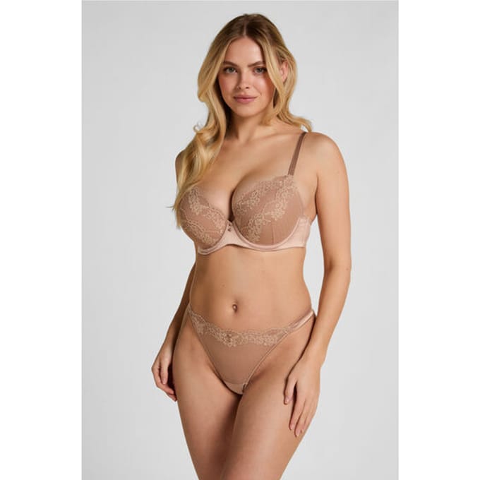 Hunkemöller Hoog Uitgesneden String Laila Bruin