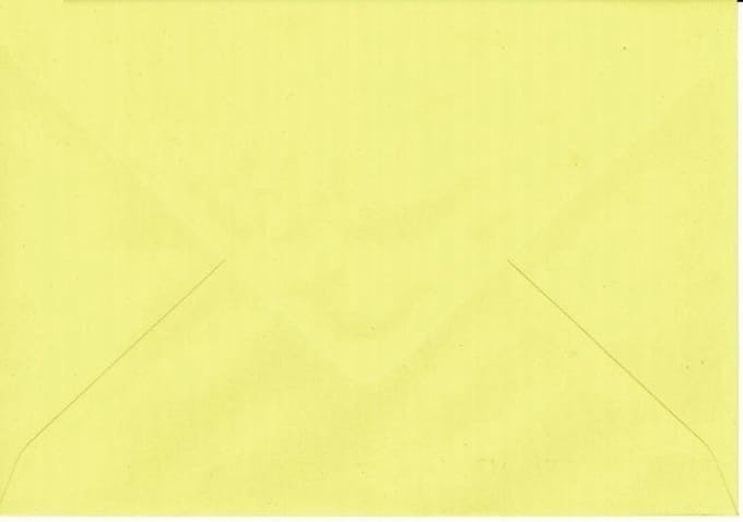 50 Gekleurde Enveloppen - Geel - 14x20cm - Gegomde puntklepsluiting