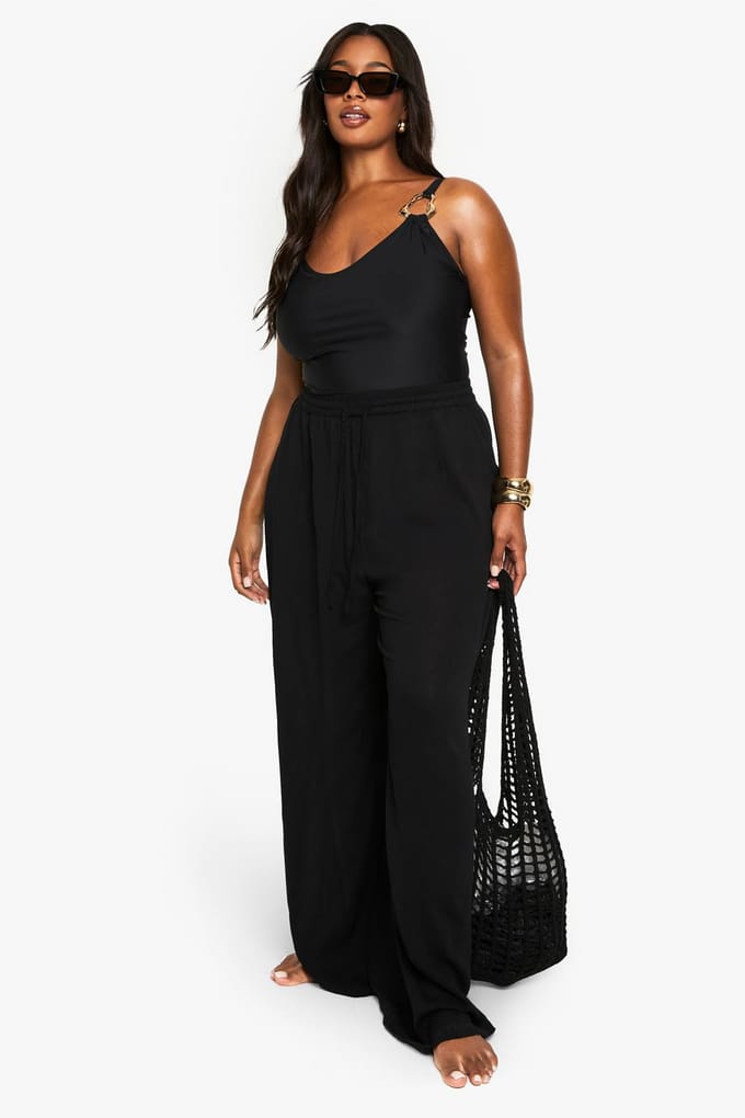 boohoo Dames Plus Beachwear Essentials Wijde Pijpbroeken | Zwart | Maat: 56
