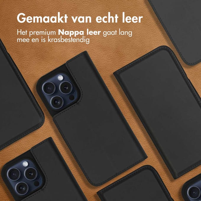 Accezz Hoesje - Geschikt voor Apple iPhone 15 Pro - Premium Leather Slim Bookcase - Zwart