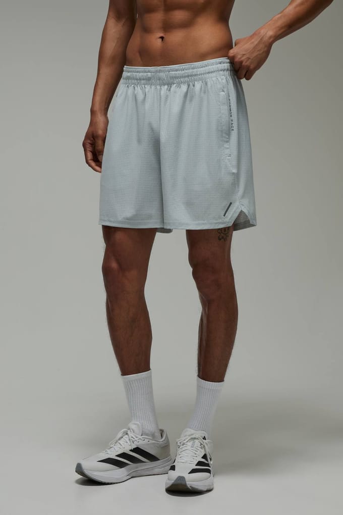 Common Pace Hardloop Geperforeerde 5 Inch Short | Light Grey | Size XS