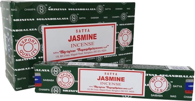 Wierook Satya Jasmine - doos met 12 pakjes van 15 gram