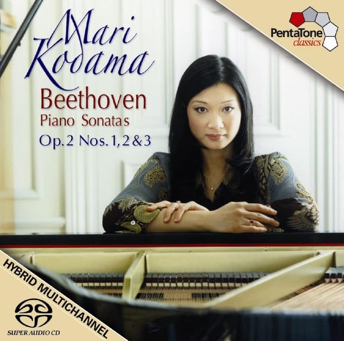 Mari Kodama - Piano Sonatas Op.2 Nos. 1, 2 & 3 (SACD)